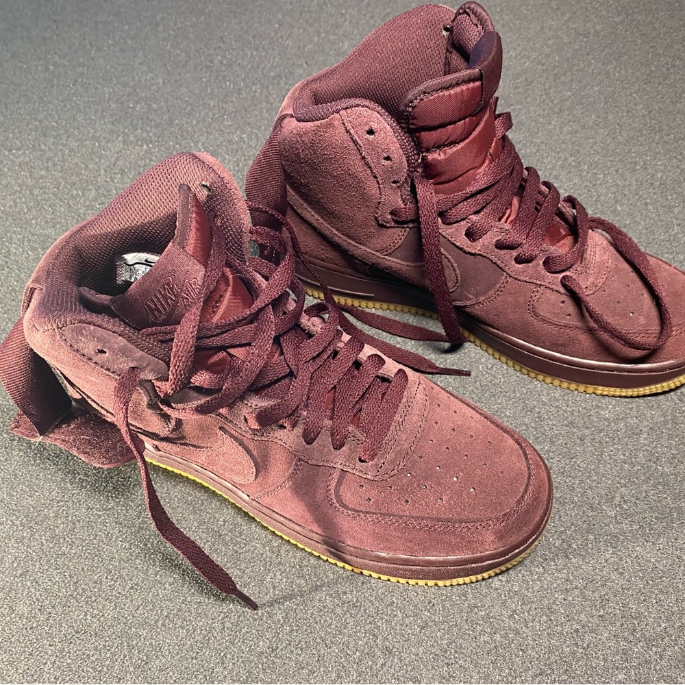 Nike Women's High-Top Sneakers - Rich Burgundy